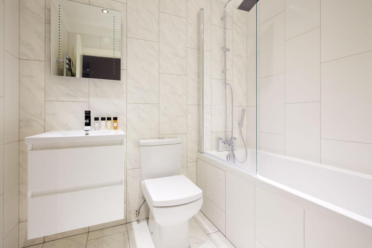 3Vh Virginia House, 31 Bloomsbury Way By City Living London Kültér fotó